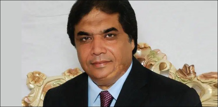پنجاب اسپورٹس بورڈ کرپشن کیس، حنیف عباسی 17 اگست کو نیب میں طلب، سوالنامہ ارسال