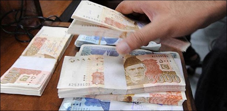 24 لاکھ سے زائد رقم غائب کرنے کے الزام پر ایس ایچ او ناصر محمود معطل، گٹکا فروش نے ویڈیو میں تردید کر دی