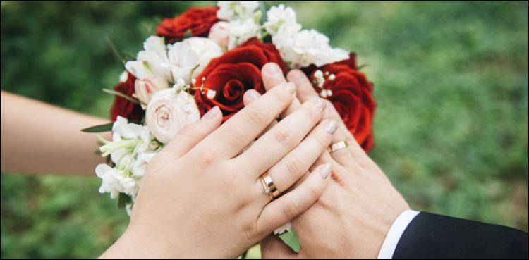 دھوم دھام سے شادی کرنے پر دولہا، دلہن اور باراتی گرفتار