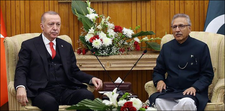 بحیرہ اسود میں گیس کے ذخائر ملنے پر صدر عارف علوی کی ترک صدر کو مبارکباد