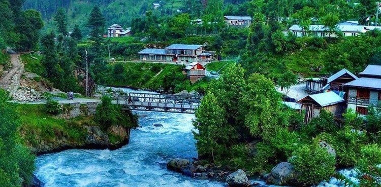 آزاد کشمیر حکومت نے کرونا کے باعث 5 ماہ سے بند سیاحتی مقامات کو کھول دیا