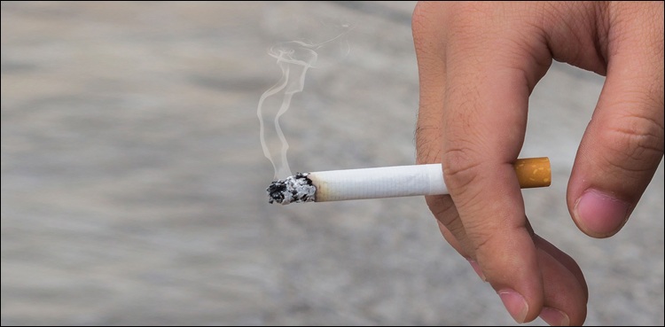 سگریٹ نوش طلبہ کے لیے بری خبر