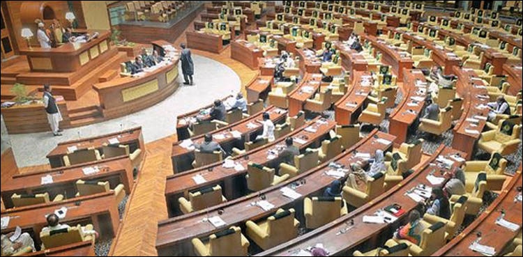 سندھ اسمبلی میں شور شرابہ، اپوزیشن ارکان نشستوں پرکھڑے ہوگئے