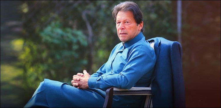 سانحہ مچھ : وزیراعظم کی  ہزارہ برادری سے اپنے پیاروں کی تدفین کی دراخوست