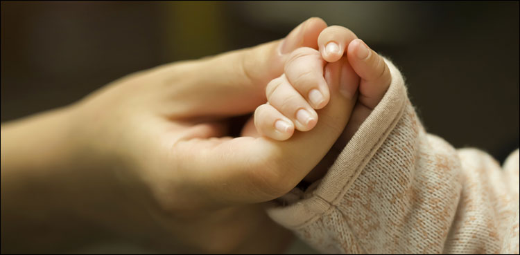 والدین کے سامنے دیدہ دلیری سے بچہ اغوا کرنے کی کوشش ناکام