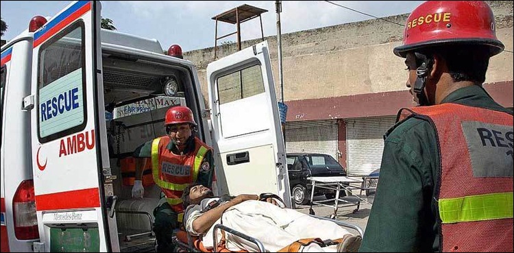 قلعہ سیف اللہ کے قریب کار اور ٹرک میں تصادم، 5 افراد جاں بحق