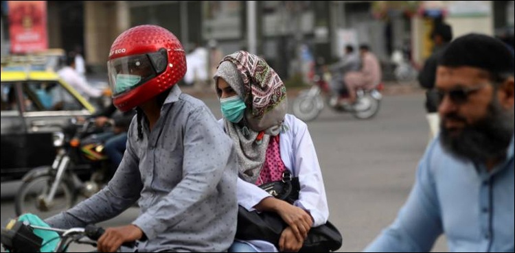 پاکستان میں کورونا مثبت کیسز کی شرح ایک فیصد سے کم پر برقرار، صرف 3 اموات ریکارڈ