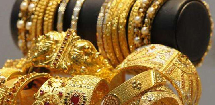 ملک میں سونے کی قیمت میں کمی کا سلسلہ جاری