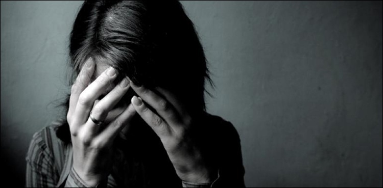‘بچوں اورخواتین سے زیادتی کرنے والوں کو سرعام پھانسی دی جائے یا نامرد بنایا جائے’