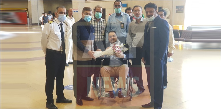 کراچی طیارہ حادثہ: معجزانہ بچ جانے والے مسافر کا پھر پی آئی اے سے سفر