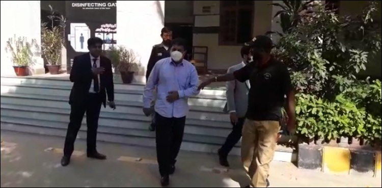 سرکاری زمینوں پر قبضہ، پی آئی اے افسر نیب کے شکنجے میں آ گیا