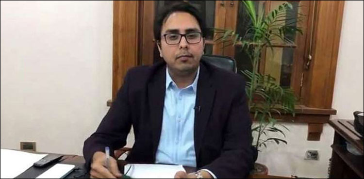 ن لیگ ملک کے لیے سیکورٹی رسک بن چکی ہے: شہباز گل
