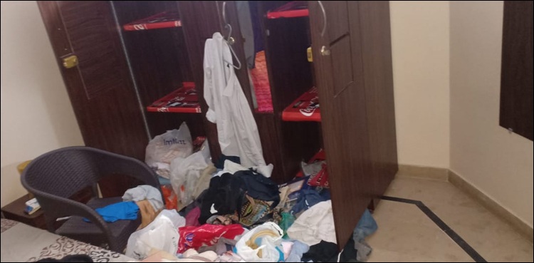 کراچی: سرجانی اور گلستان جوہر میں بڑی ڈکیتیاں، ایک ڈاکو عوام کے ہتھے چڑھ گیا