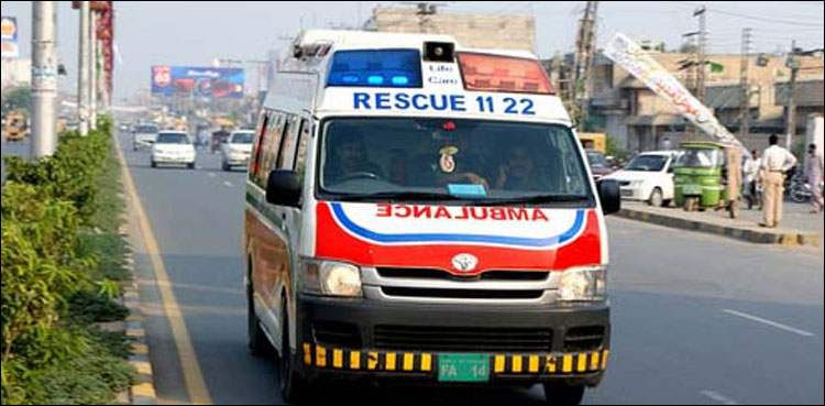 سرگودھا میں ڈمپر اور وین میں تصادم، 3 خواتین سمیت 4 افراد جاں بحق