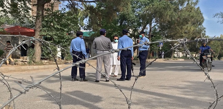 کورونا کیسز میں اضافہ: راولپنڈی میں 5 ہاٹ اسپاٹ علاقے آج سے 10 روز کیلئے سیل