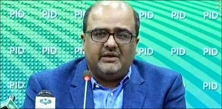 نواز شریف واپس نہ آ کر عدالتی حکم کی خلاف ورزی کر رہے ہیں: شہزاد اکبر