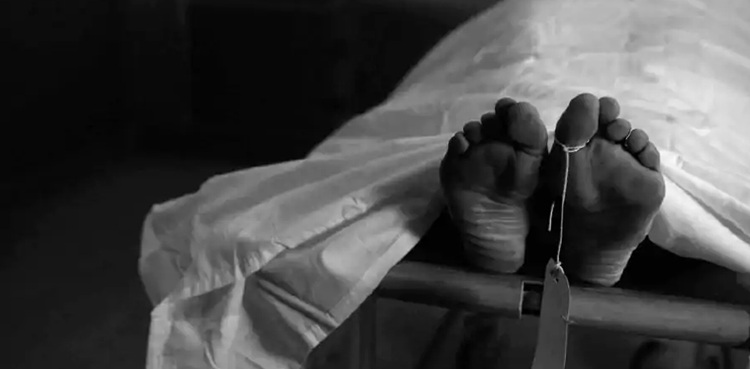 مورو : قومی شاہراہ پر مسافر کوچ الٹ گئی، دو افراد جاں بحق