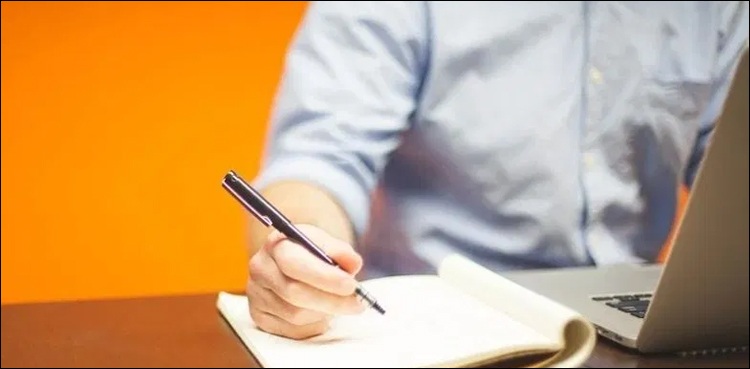 بونس کی خوش خبری پر امریکی ملازمین کیوں ناراض ہو گئے؟