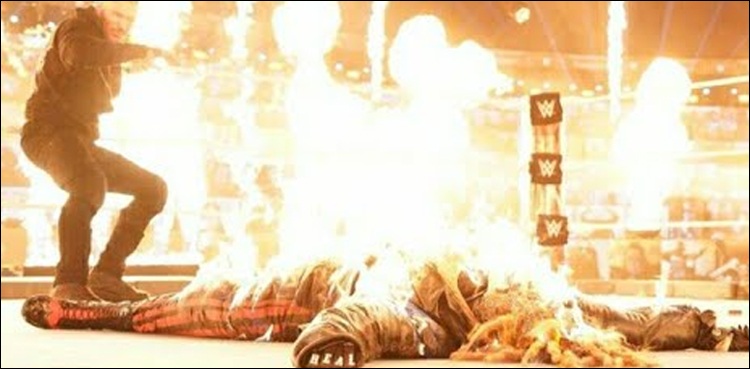 ڈبلیو ڈبلیو ای، رینڈی اورٹن نے برے وائٹ کو ’’جلا‘‘ ڈالا