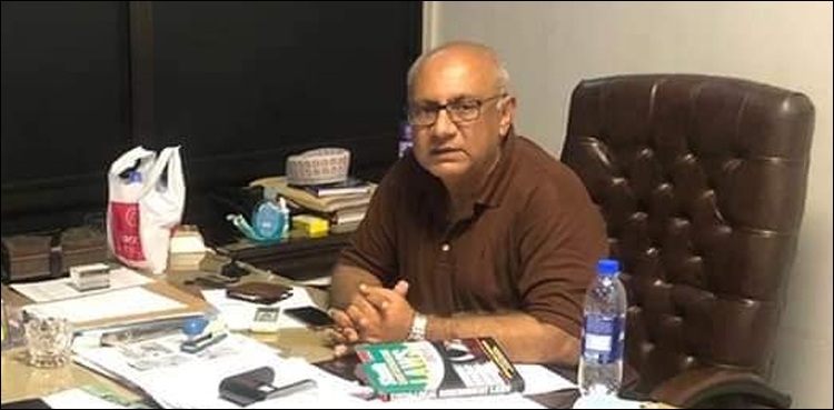 سفارش کے بغیر نوکری کا انجام، اسسٹنٹ کمشنر کی جان مشکل میں‌ پڑ گئی