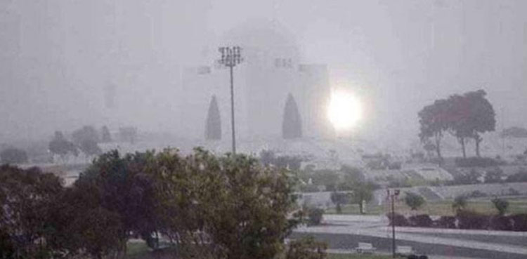 کراچی  میں  آج  گرد آلود ہوائیں چلنے کا امکان