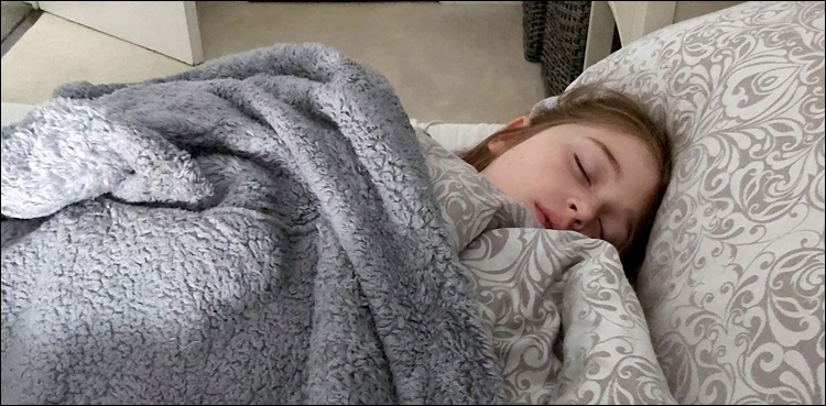 رات کو 10سے 11کے درمیان سونا کیسا؟ جان کر حیران رہ جائیں گے