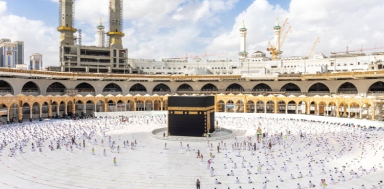 کورونا سے بچاؤ کی ویکسین:  عمرہ ادا کرنے کے خواہشمند افراد  کیلئے اہم خبر آگئی