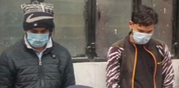 ڈیبیٹ کارڈز کی کلوننگ سے شہریوں کو لوٹنے والا گروہ گرفتار