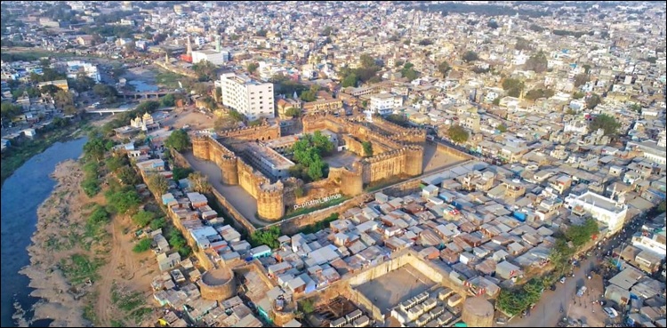 بھارت: مسلمانوں کے شہر میں انتقال کے موقع پر ایک منفرد روایت