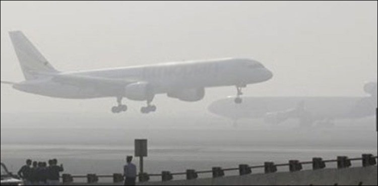 پشاور میں موسم کی خرابی، پروازوں کو اترنے کی اجازت نہیں دی گئی