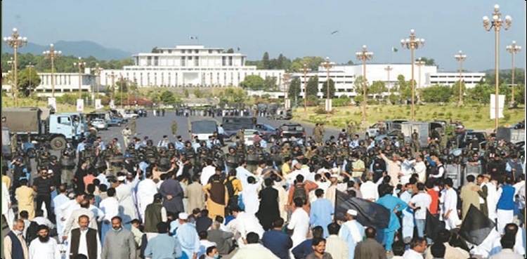 مذاکرات کامیاب، حکومت نے سرکاری ملازمین کو تنخواہوں میں20 فیصد اضافے کی یقین دہانی