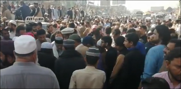دو بچوں سمیت امام مسجد کا قتل، مقدمہ درج، مظاہرین کا دھرنا ختم