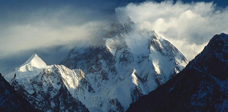 محمدعلی سدپارہ کی تلاش جاری ، سی ون تھرٹی جہاز سے کے ٹو کی انتہائی بلندی پر سرچ آپریشن کا فیصلہ