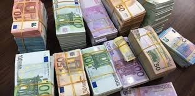 نوجوان ایک ہی جھٹکے میں ارب پتی کیسے بن گیا؟ دلچسپ پوسٹ وائرل
