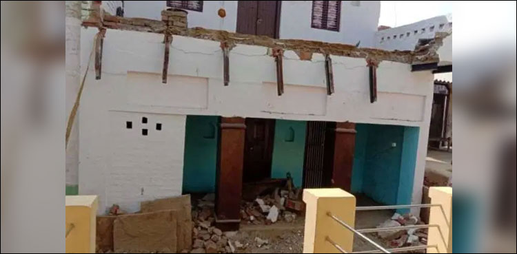 بالکونی گرنے سے بارات دیکھنے کے لیے جمع خواتین زخمی