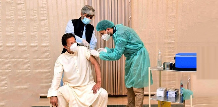 ویکسین کے بعد وزیراعظم میں کورونا کی تشخیص ، وزارت صحت کا اہم بیان آگیا