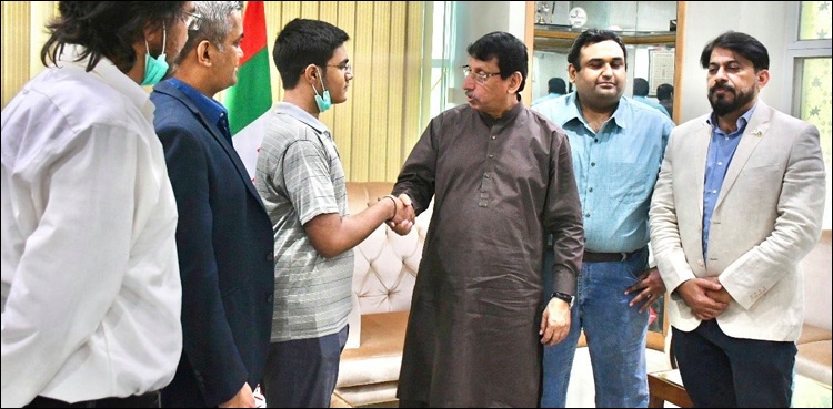 ہونہار نوجوان نبیل حیدر کو بہترین تربیت کی فراہمی کے لیے وزیر آئی ٹی کا بڑا قدم