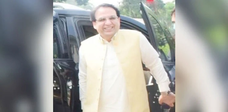 آزاد حیثیت میں سینیٹ الیکشن لڑنے والے محمد عبدالقادر کا پی ٹی آئی میں  شمولیت کا اعلان