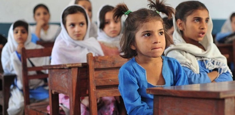 کورونا کی لہر ،  اسکول  فیسوں سے متعلق والدین کیلئے بڑی خبر
