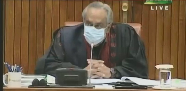 سینیٹ میں پولنگ بوتھ پر خفیہ کیمرے کی نشاندہی، پریزائیڈنگ افسر کی نیا پولنگ بوتھ بنانے کی ہدایت