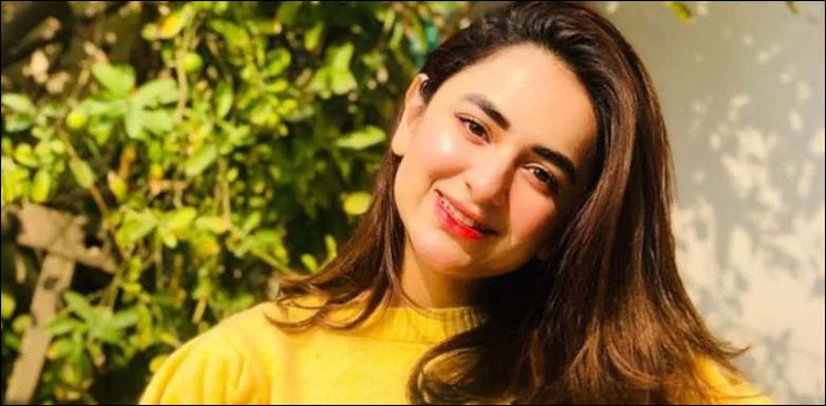 ملک میں فٹبال کو بچائیں: معروف اداکارہ کی اپیل