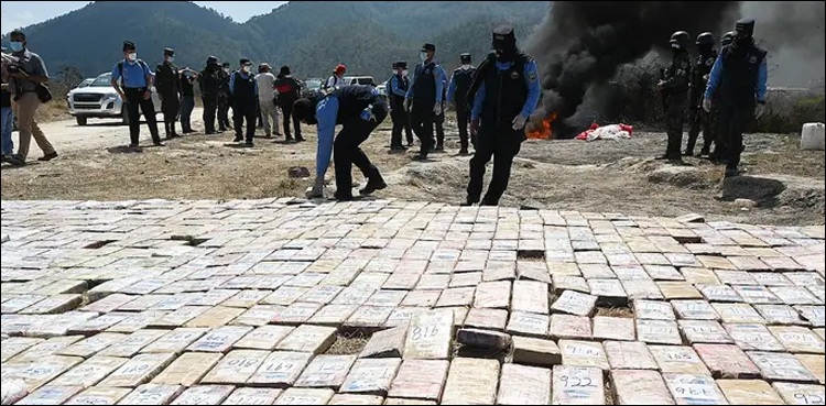 بیلجیئم پولیس 50 کروڑ پیغامات میں اسمگلرز کے خفیہ پیغامات پڑھنے میں کامیاب، بڑی اسمگلنگ ناکام