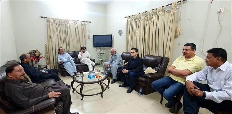 سیاسی میدان میں رابطوں میں تیزی، پی پی رہنماؤں کی انیس ایڈووکیٹ سے اہم ملاقات