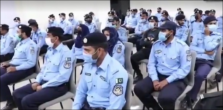 اسلام آباد پولیس شہدا کے 262 بچوں کو محکمے میں مستقل کر دیا گیا