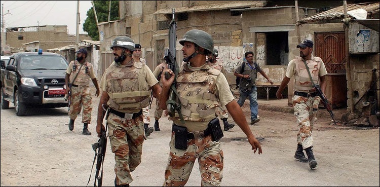 رینجرز، پولیس کی مشترکہ کارروائی، 5 خطرناک ملزمان گرفتار