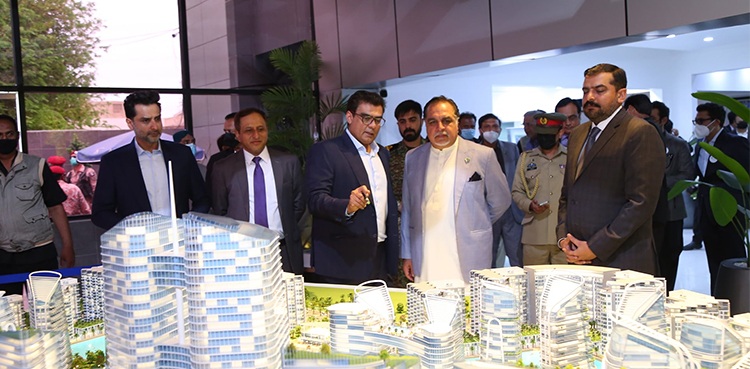 پاکستان کے منفرد منصوبے اے آر وائی لاگونا ڈی ایچ اے سٹی کی پہلی قرعہ اندازی