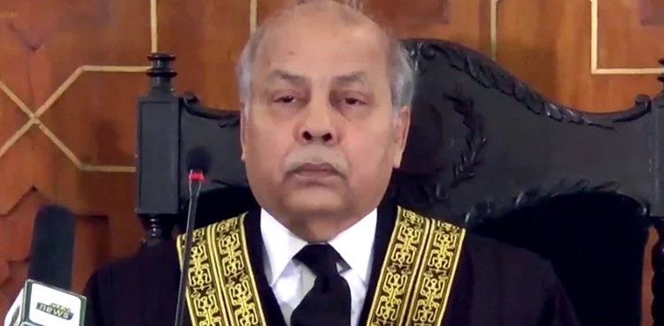 "نالے صاف نہیں کرسکتے، صوبہ کیسے چلائیں گے ؟”