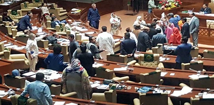 اپوزیشن کا شور شرابا بے سود، سندھ کا بجٹ منظور