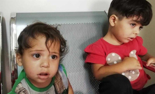 غربت سے مجبور باپ کا دلخراش اقدام، دیکھنے والے روپڑے