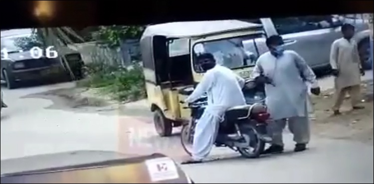 احساس پروگرام سینٹر پر ڈکیتی کی فوٹیج، 6 ڈکیتوں کے خلاف مقدمہ درج